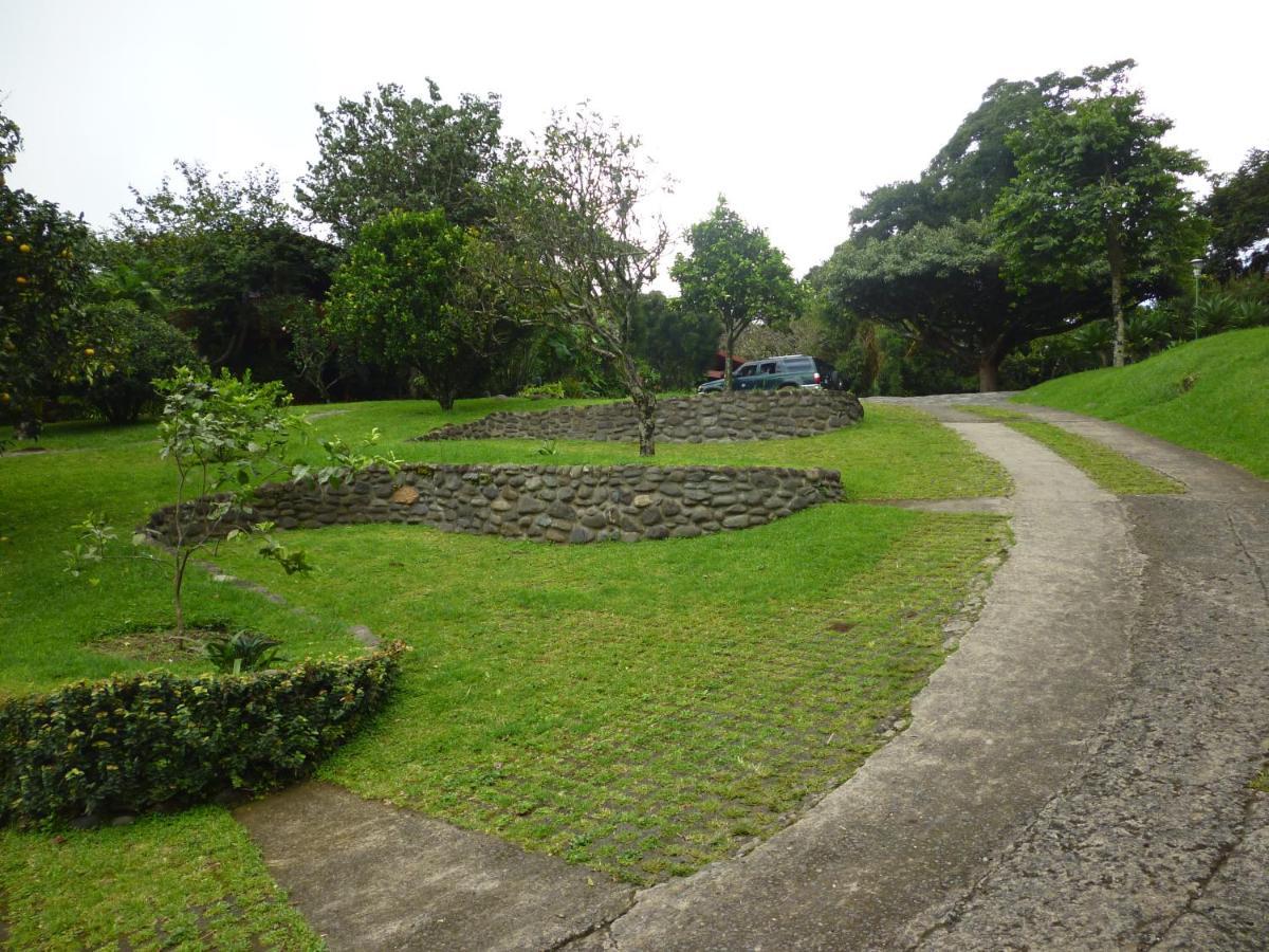 Arco Iris Lodge Monteverde Exterior photo